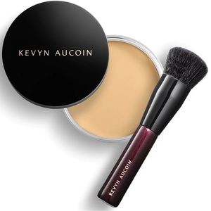 Kevyn Aucoin Foundation Balm- Light FB04. Coverage, Contour, Bright, Glow, Solid